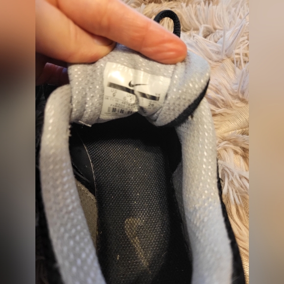 Nike Dual Fusion tennis shoes - Picture 4 of 8